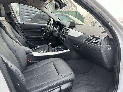 BMW 118I urban line 2017 - vue 8