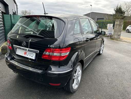 Mercedes-Benz B180 2011 - vue 6