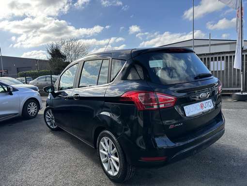 Ford B-Max 1.6 TDCI 95 titanium 2014 - vue 4