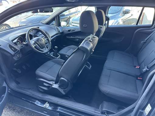 Ford B-Max 1.6 TDCI 95 titanium 2014 - vue 5