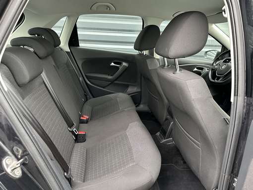 Volkswagen Polo 1.4 TDI Confort 75 2015 - vue 4