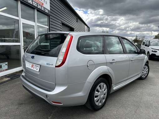 Ford Focus Clipper 1.6 TDCI 110 2009 - vue 3