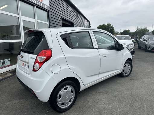 Chevrolet Spark 1.0 68ch 2014 - vue 2