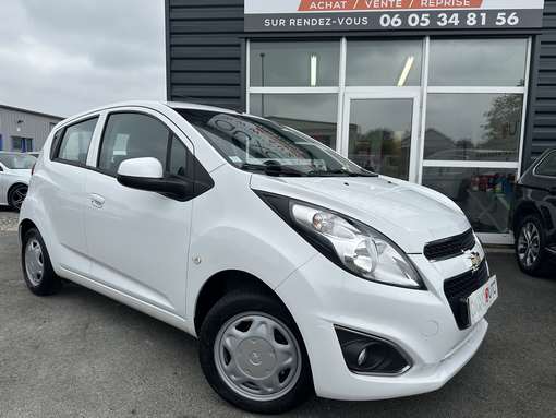Chevrolet Spark 1.0 68ch 2014 - vue 5