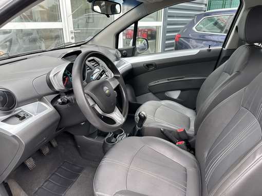 Chevrolet Spark 1.0 68ch 2014 - vue 6