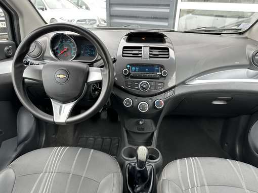 Chevrolet Spark 1.0 68ch 2014 - vue 10