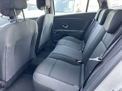Renault Megane Iii 1.5 DCI 90 Ch Estate 2012 - vue 9