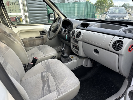 Renault Kangoo 1.5 DCI 65 Ch 2005 - vue 2