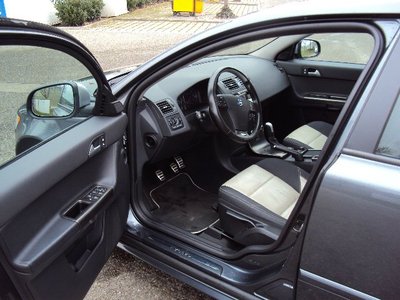 Volvo Volvo S40 2.0D 2010 - vue 3