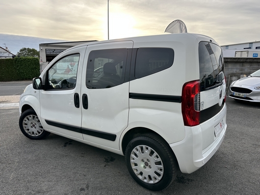 Fiat Qubo 1.4 75 Ch 2014 - vue 3