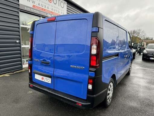 Renault Trafic 1.6 115 Ch L1H1 2016 - vue 2