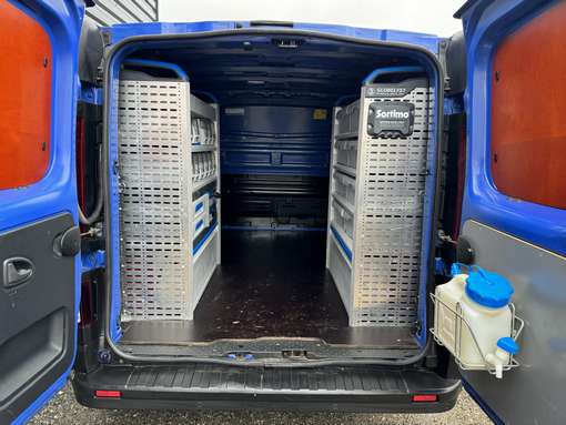 Renault Trafic 1.6 115 Ch L1H1 2016 - vue 9