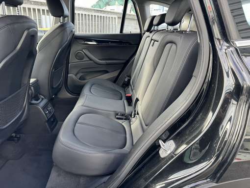BMW X1 140 Ch xline 2018 - vue 9
