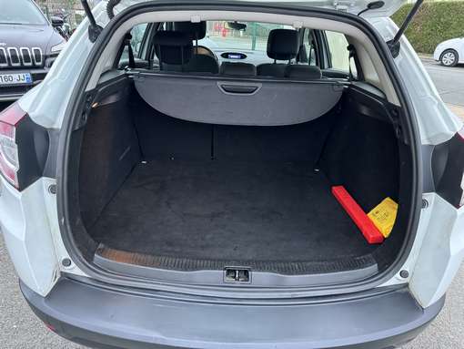 Renault Megane Iii 1.5 DCI 90 Ch Estate 2012 - vue 9