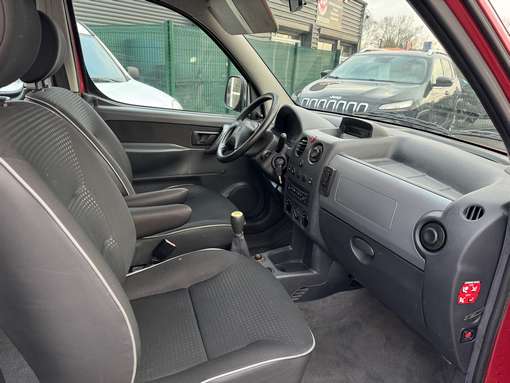 Peugeot Partner 2.0 HDI 90 Ch relax 2005 - vue 5