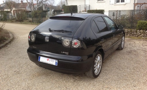 SEAT Leon 1.9 TDI 110ch 2003 - vue 4