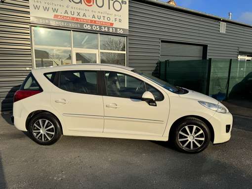 Peugeot 207 SW 1.6 92 Ch 2011 - vue 3