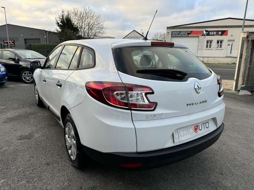 Renault Megane Iii 1.5 DCI 90 Ch Estate 2012 - vue 3