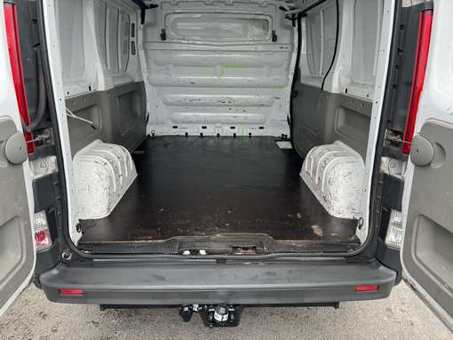 Renault Trafic 2.0 DCI 90 Ch 2013 - vue 11