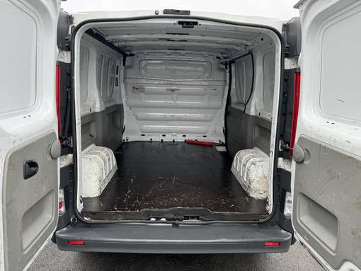 Renault Trafic 2.0 DCI 90 Ch 2013 - vue 6