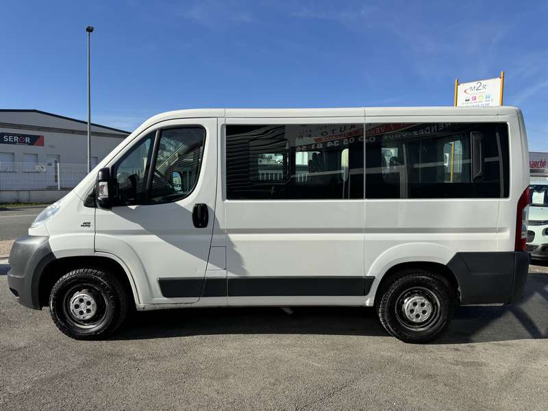 Fiat Ducato 9 Places 2.0 115ch 2013 - vue 2
