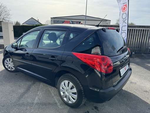 Peugeot 207 SW 1.4 95 Ch 2010 - vue 2