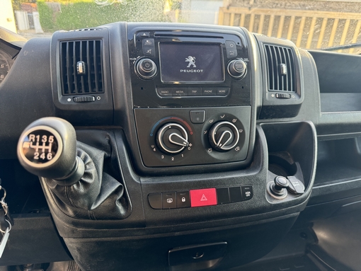 Peugeot Boxer L2H2 2.0 HDI 130 Ch premium 2018 - vue 11