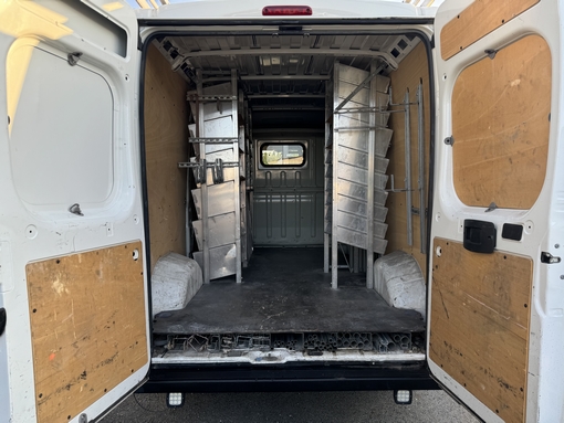 Peugeot Boxer L2H2 2.0 HDI 130 Ch premium 2018 - vue 12