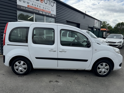 Renault Kangoo 1.5 DCI 75 zen 2015 - vue 2