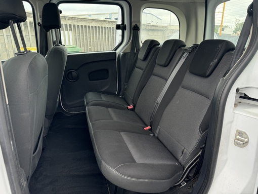 Renault Kangoo 1.5 DCI 75 zen 2015 - vue 9