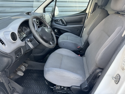 Peugeot Partner 1.6 HDI 75 Ch pack 2011 - vue 7