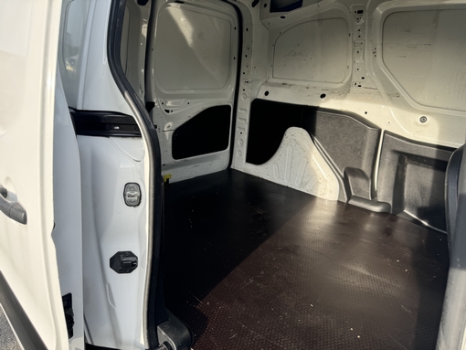 Peugeot Partner 1.6 HDI 75 Ch pack 2011 - vue 10
