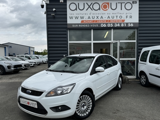Ford Focus 1.6 110 Ch 2010 - vue 4