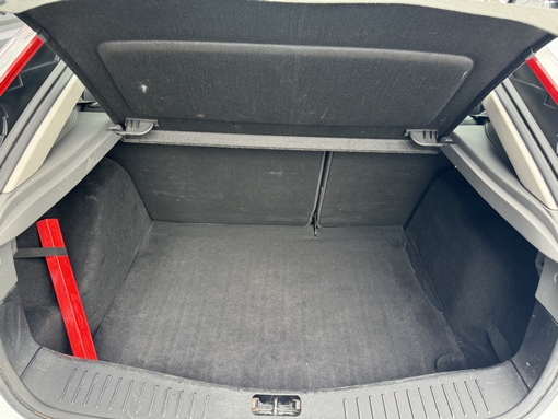 Ford Focus 1.6 110 Ch 2010 - vue 11