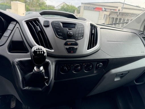 Ford Transit L2H2 2.2 155 Ch trend 2015 - vue 12