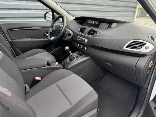 Renault Scenic 1.6 110 Ch Expression 2012 - vue 6