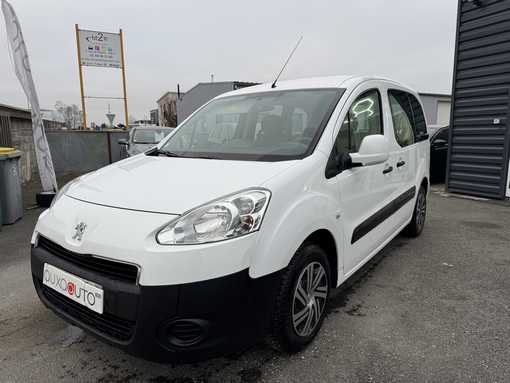 Peugeot Partner 1.6 HDI 92 Ch teppe 2014 - vue 4