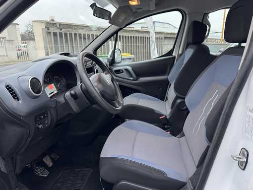 Peugeot Partner 1.6 HDI 92 Ch teppe 2014 - vue 9