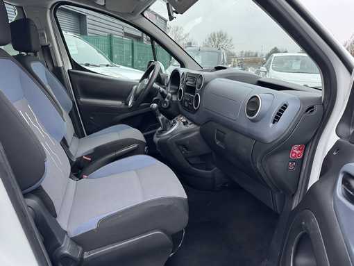 Peugeot Partner 1.6 HDI 92 Ch teppe 2014 - vue 14