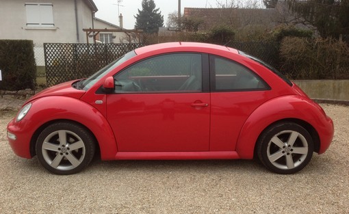 Volkswagen New Beetle 2.0 115ch 2001 - vue 3