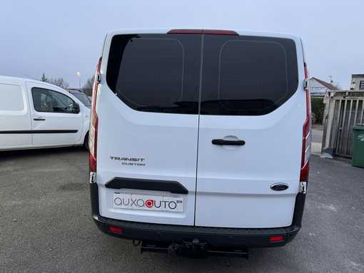 Ford Transit Custom L1H1 2.2 125 2015 - vue 4