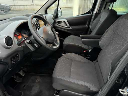 Peugeot Partner 1.2 110 Ch 2018 - vue 10