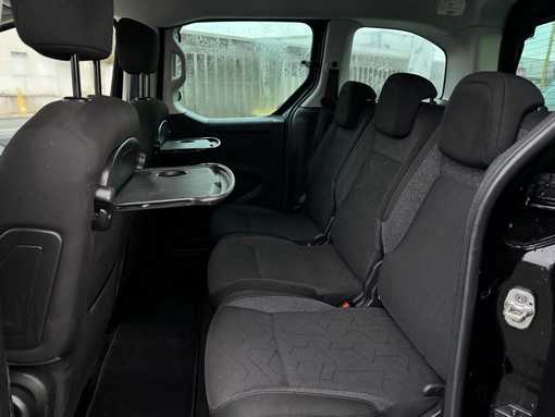 Peugeot Partner 1.2 110 Ch 2018 - vue 11