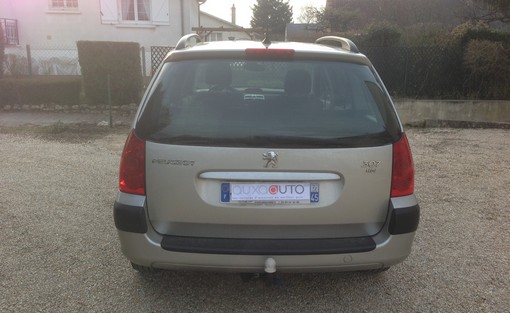 Peugeot 307 Break 1.6 HDI 110 2006 - vue 4