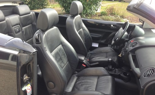 Volkswagen New Beetle 1.9 TDI 105 Ch 2008 - vue 4