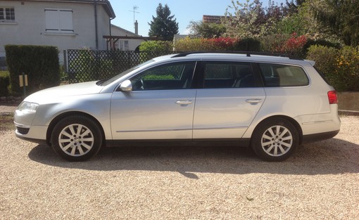 Volkswagen Passat SW 1.9 TDI 105ch 2008 - vue 2