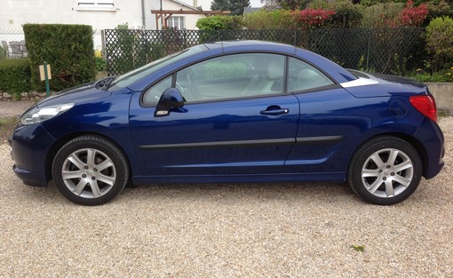 Peugeot 207 Cc 1.6 HDI 110 Ch 2008 - vue 8