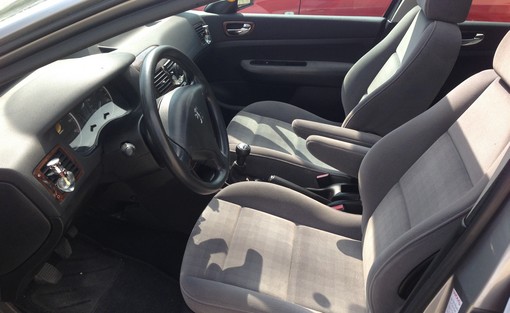 Peugeot 307 1.4 hdi 2002 - vue 4