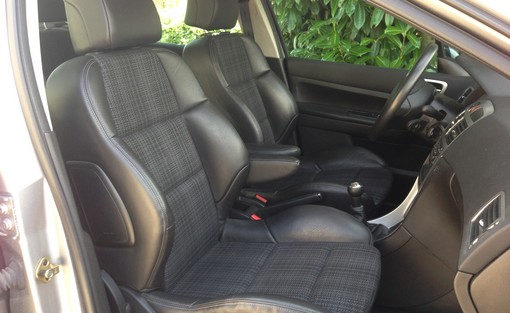 Peugeot 307 1.6 Xs 2003 - vue 7