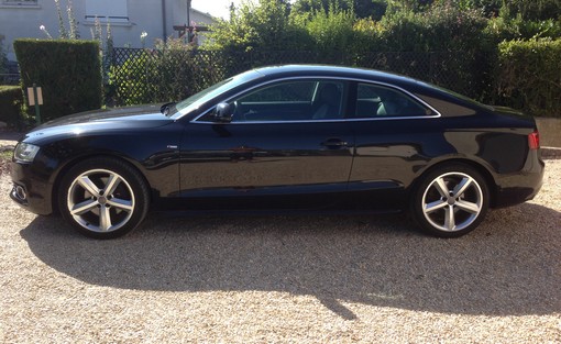 Audi A5 Sline 2.7 TDI 2009 - vue 2